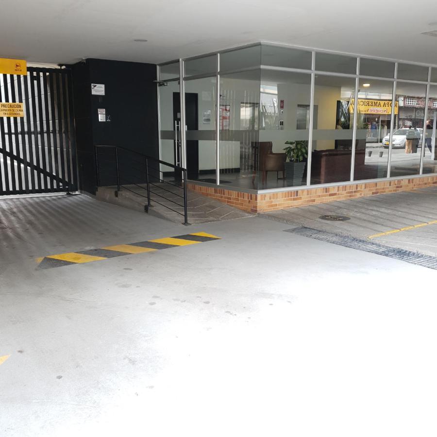 Con Bano Privado Chapinero Hospedagem domiciliar *